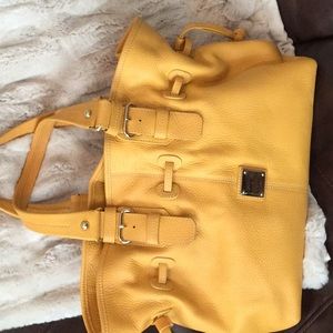 Dooney&Bourke